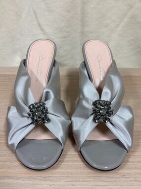 Oscar De La Renta Glenn Satin Twist Mule Heel